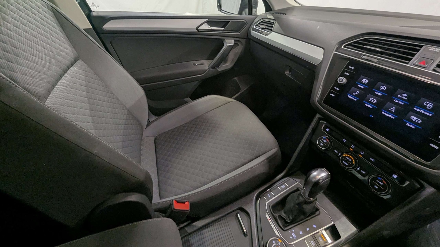 Used Volkswagen Tiguan 2019 for sale - 76636795: Photo 27