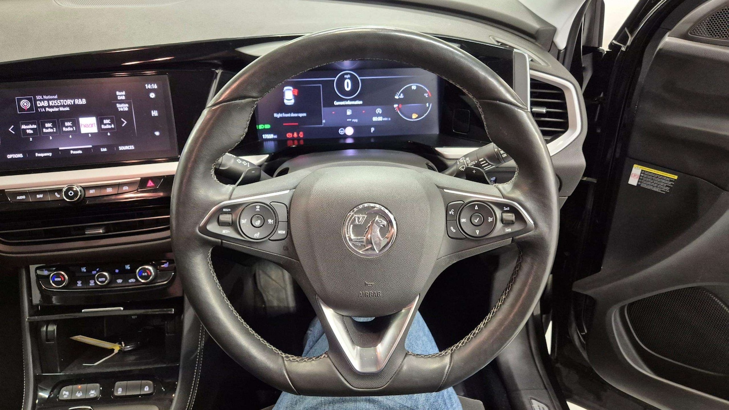 Used Vauxhall Grandland 2022 for sale - 76339639: Photo 22