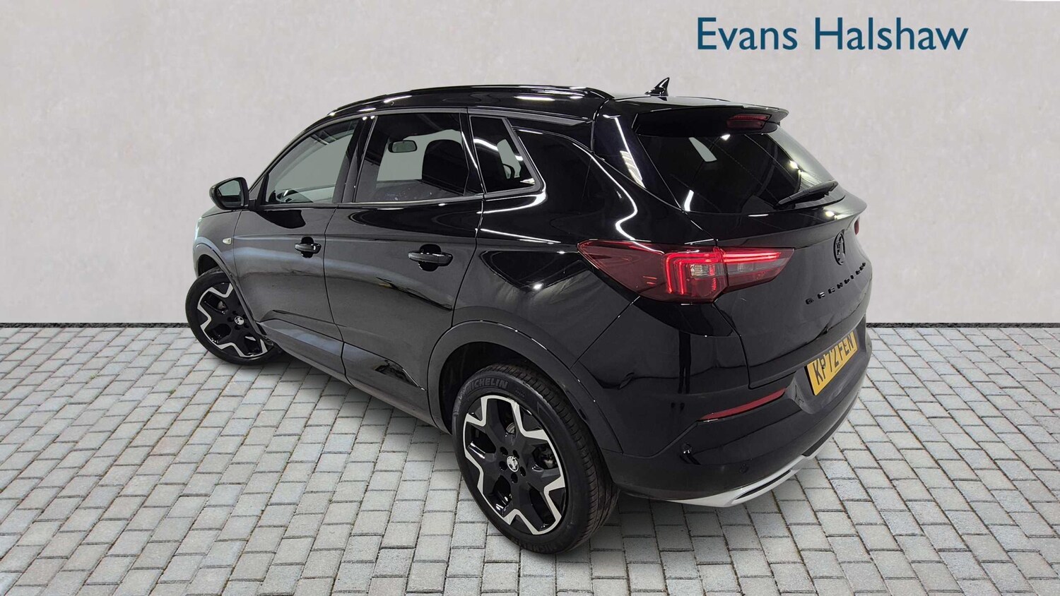 Used Vauxhall Grandland 2022 for sale - 76339639: Photo 3