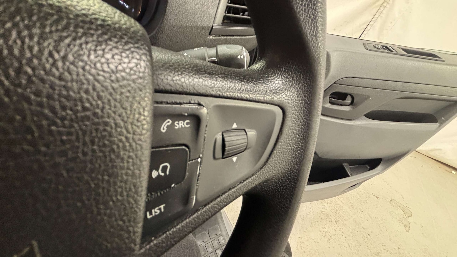 Used Peugeot Expert 2020 for sale - 77913773: Photo 21