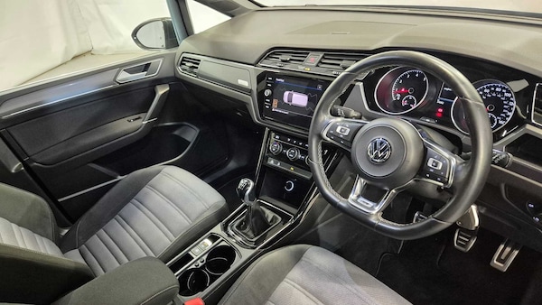 Used Volkswagen Touran 2020 for sale - 76242511: Photo 12