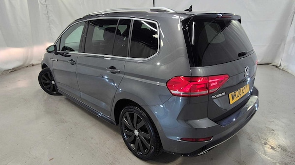 Used Volkswagen Touran 2020 for sale - 76242511: Photo 3