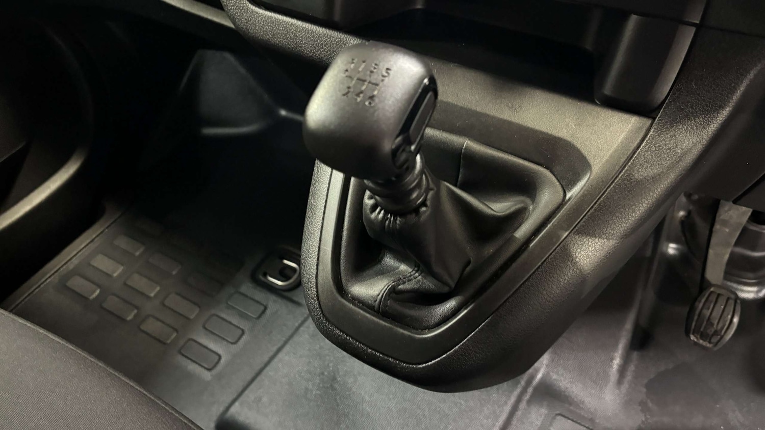 Used Peugeot Expert 2023 for sale - 76746071: Photo 19