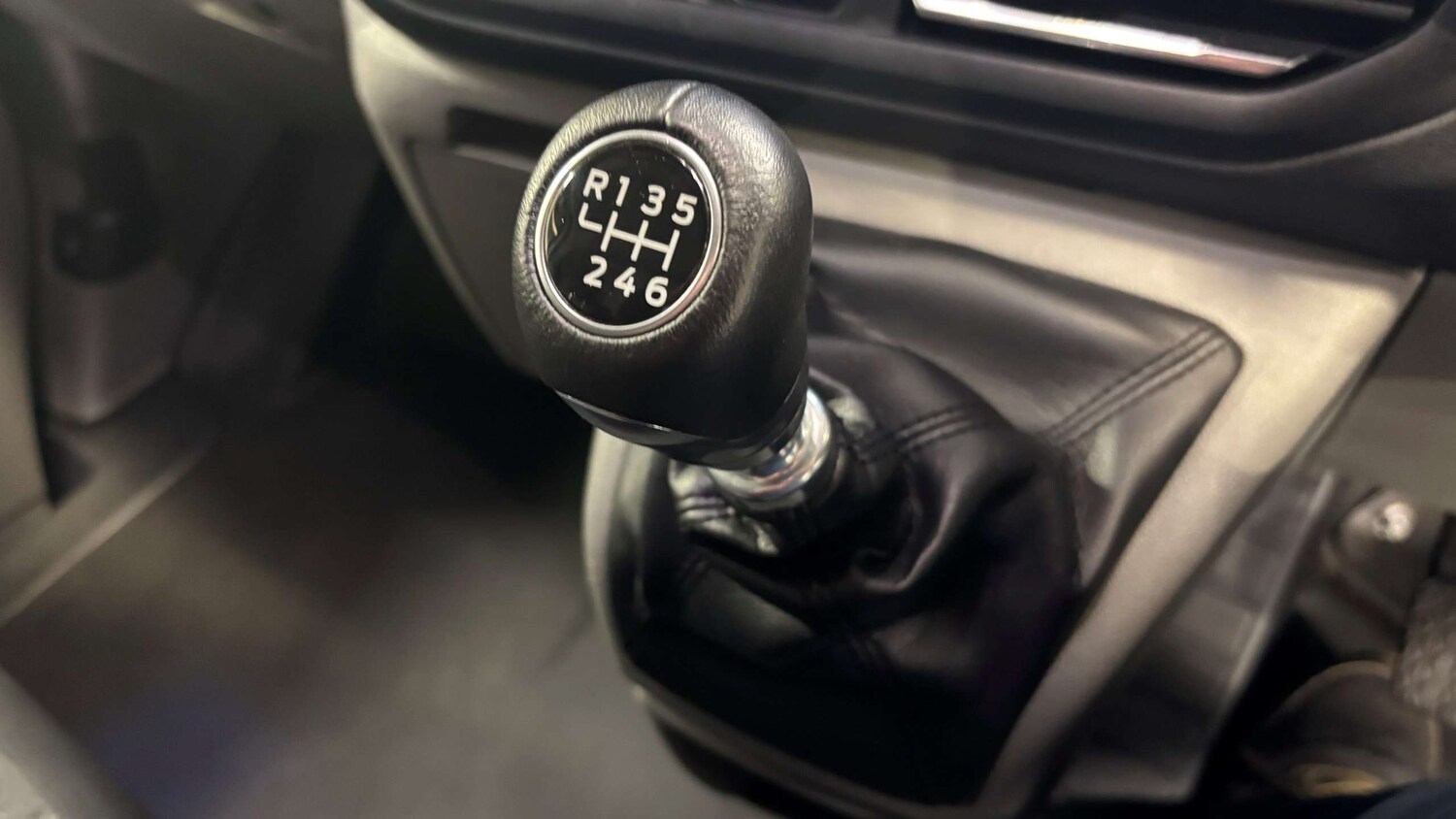 Used Ford Transit Custom 2024 for sale - 77443594: Photo 21