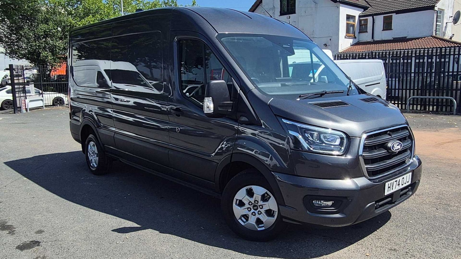 Used Ford Transit 2024 for sale - 76610629: Photo 1