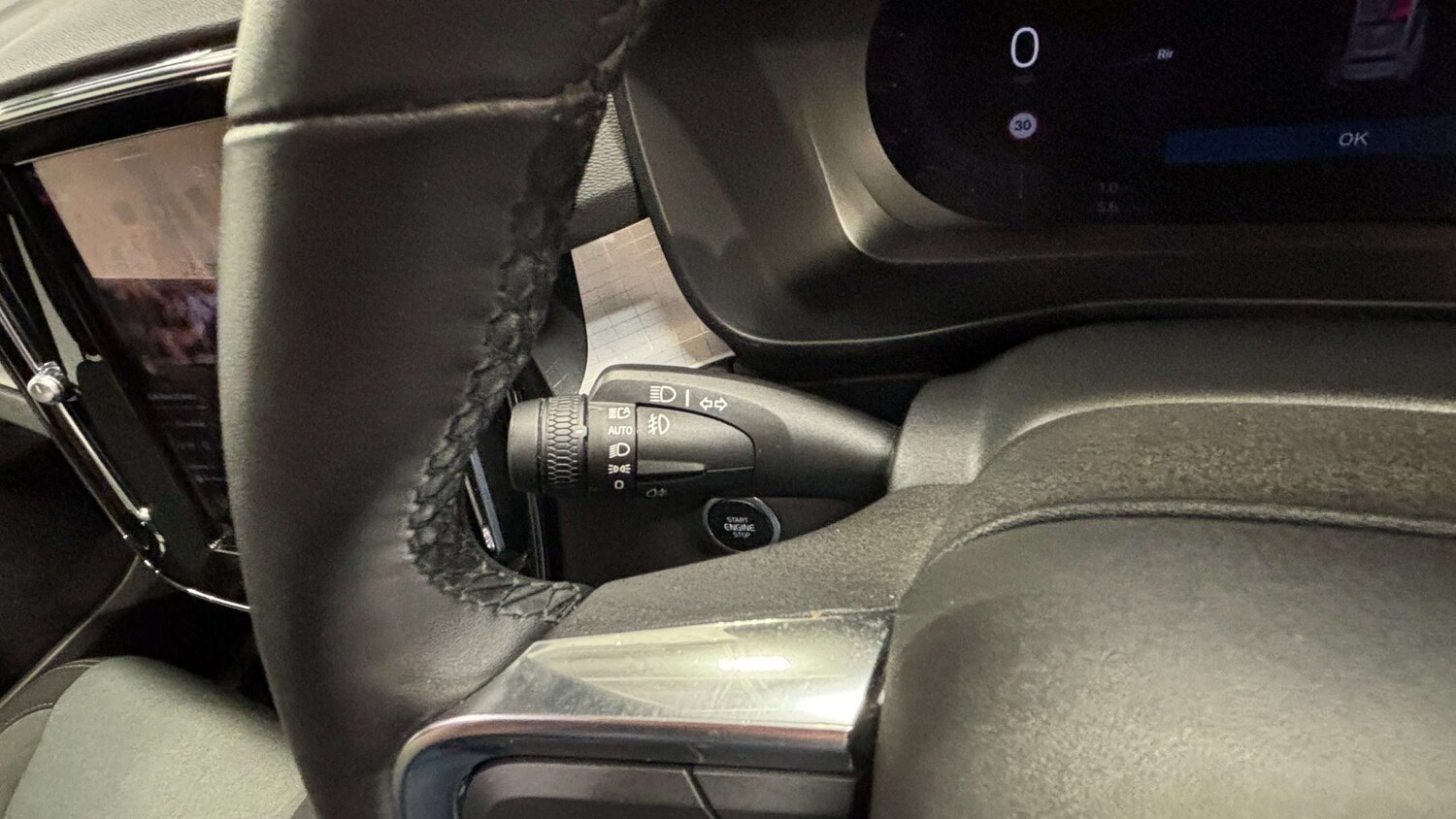 Used Volvo XC40 2022 for sale - 77711172: Photo 24