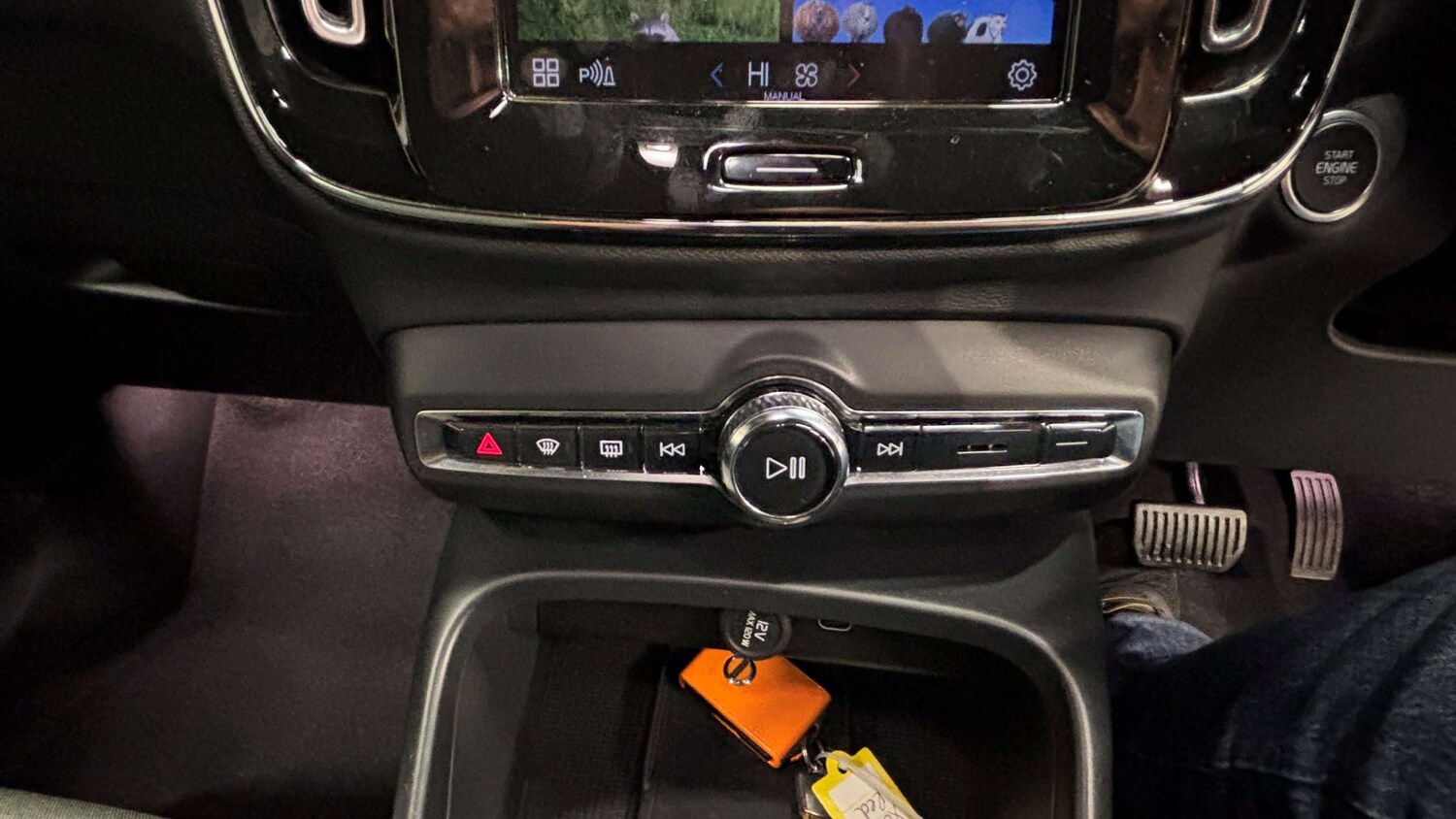 Used Volvo XC40 2022 for sale - 77711172: Photo 26