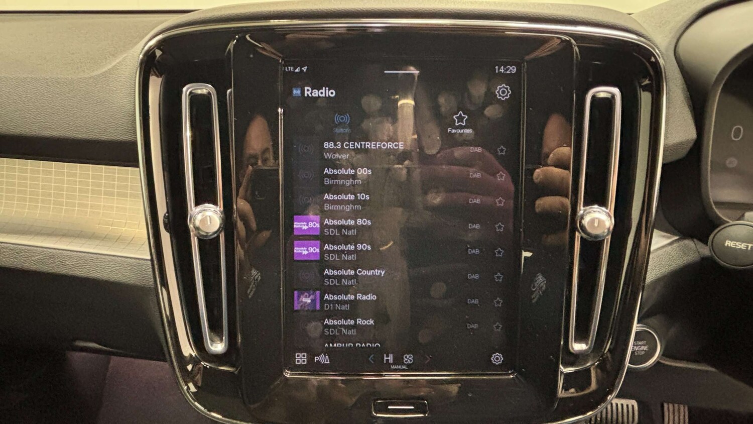 Used Volvo XC40 2022 for sale - 77711172: Photo 29