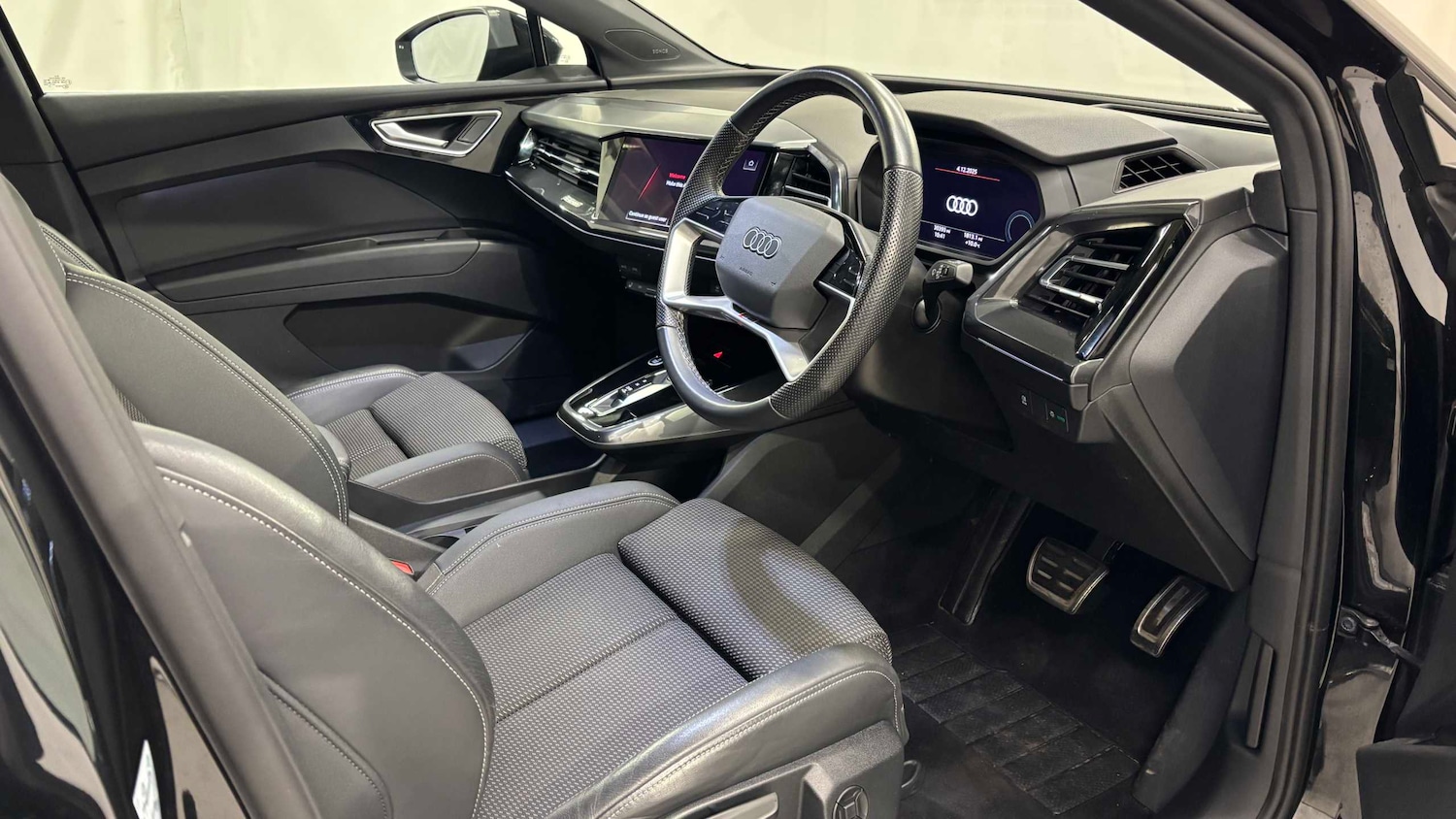 Used Audi Q4 e-tron 2022 for sale - 76373826: Photo 15