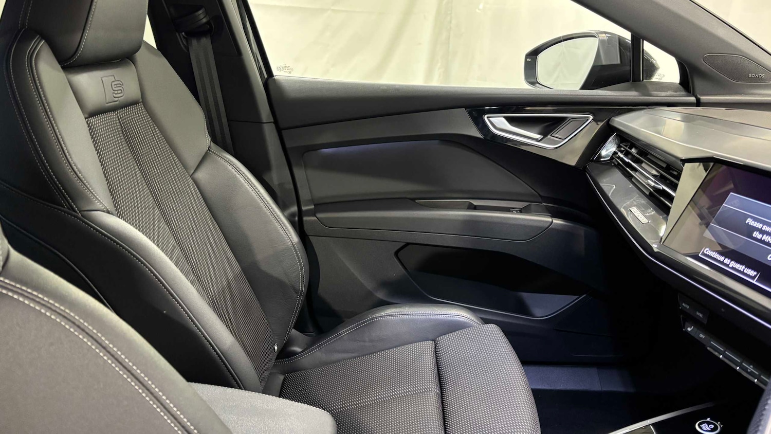 Used Audi Q4 e-tron 2022 for sale - 76373826: Photo 16