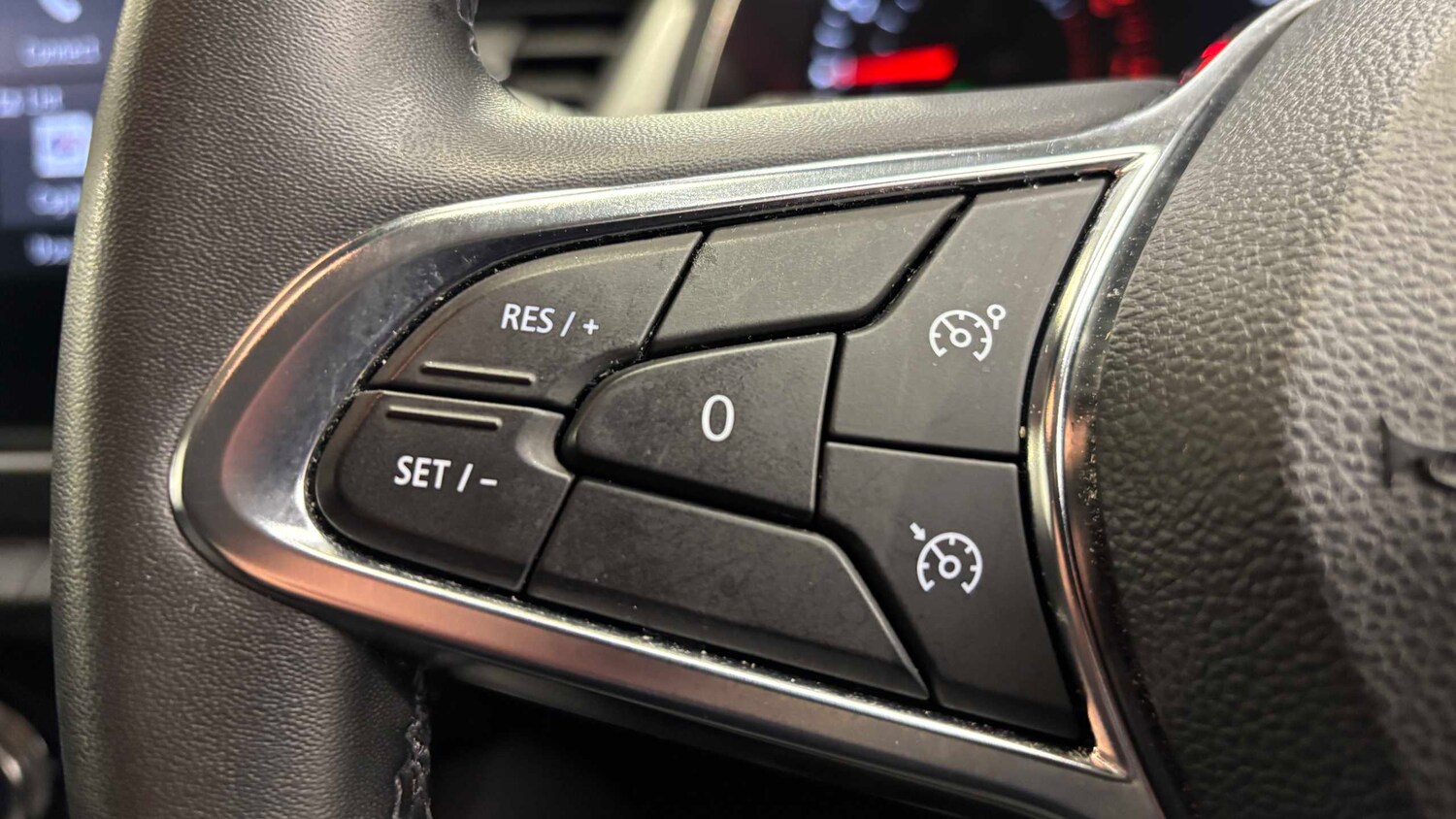 Used Renault Captur 2022 for sale - 77526896: Photo 24