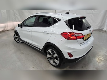 Used Ford Fiesta 2020 for sale - 75452677: Photo