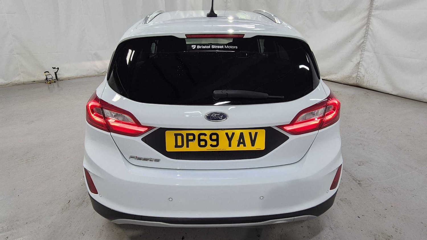 Vehicle 4