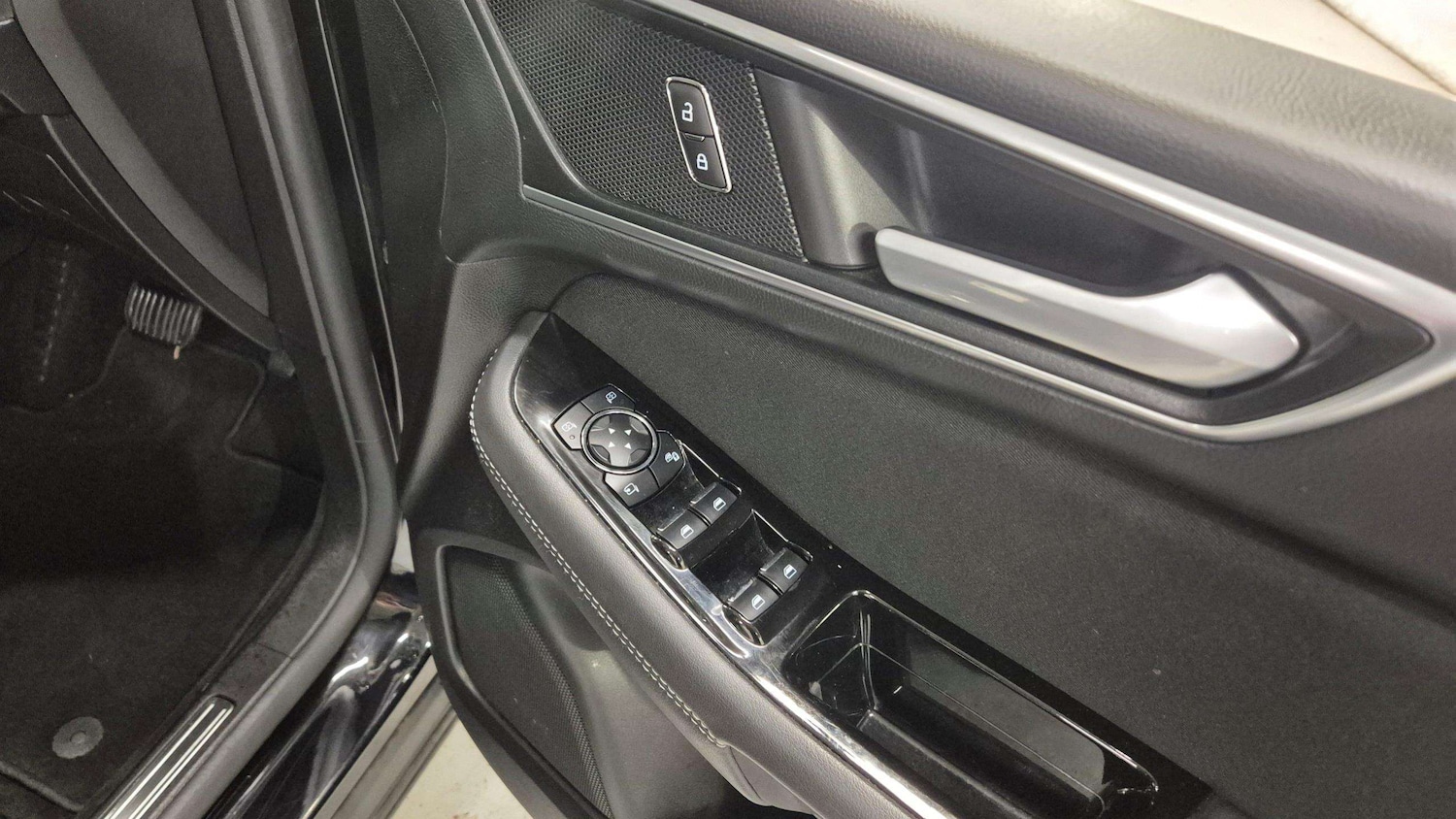 Used Ford Galaxy 2022 for sale - 76310813: Photo 19