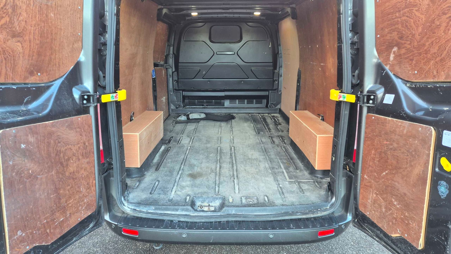 Used Ford Transit Custom 2021 for sale - 77294313: Photo 10