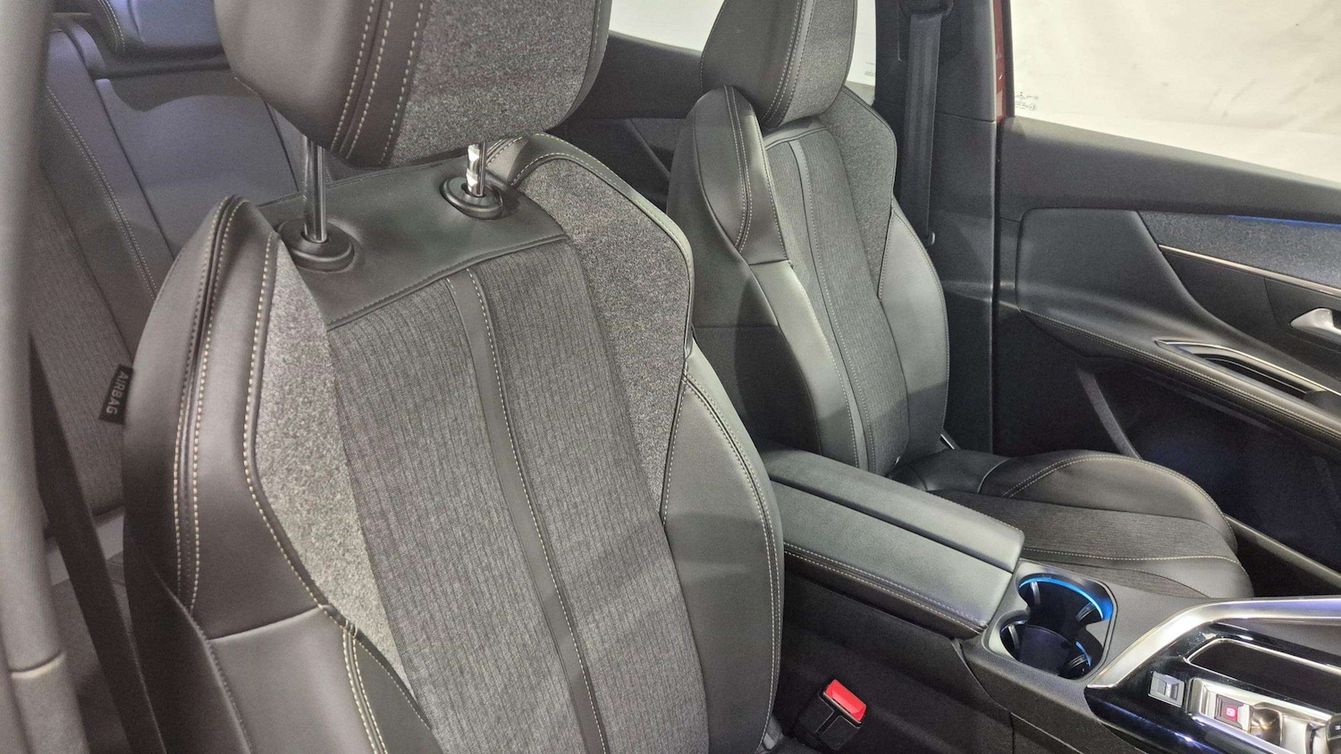 Used Peugeot 3008 2020 for sale - 76459850: Photo 14