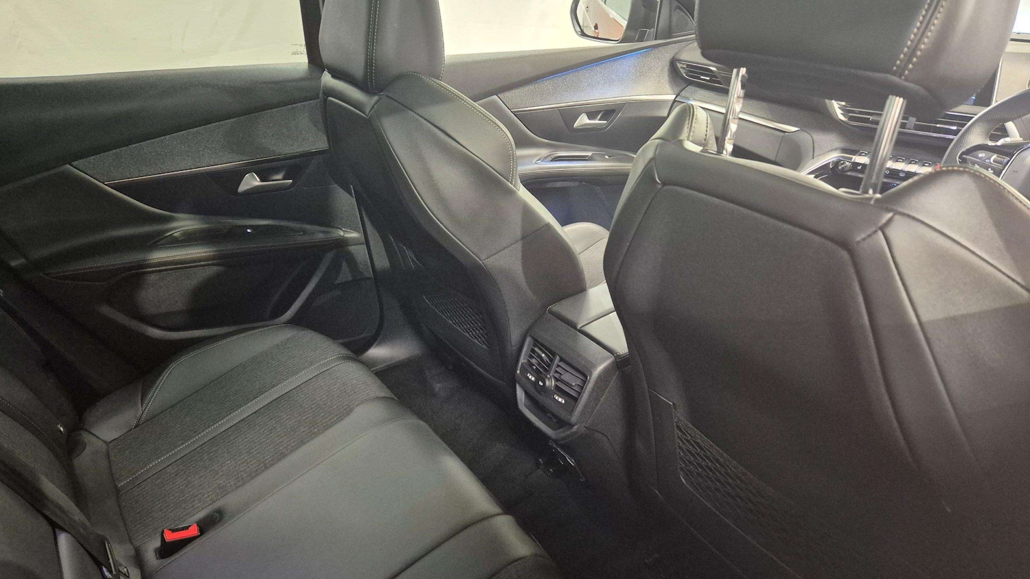 Used Peugeot 3008 2020 for sale - 76459850: Photo 16