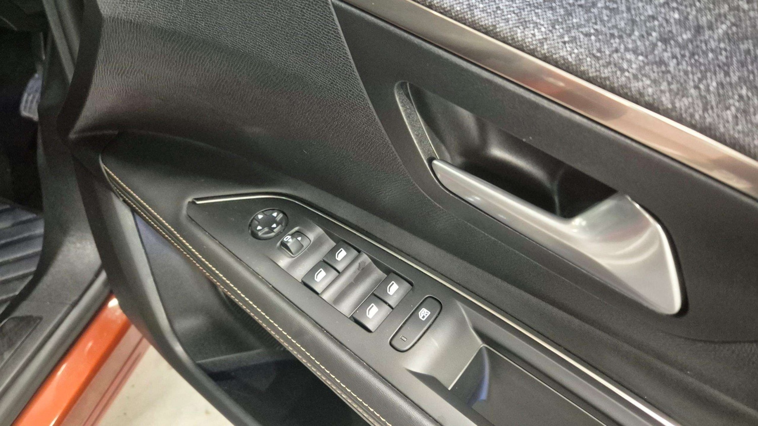 Used Peugeot 3008 2020 for sale - 76459850: Photo 19