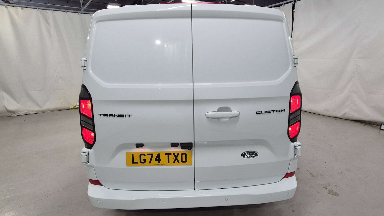Used Ford Transit Custom 2024 for sale - 76610701: Photo 4