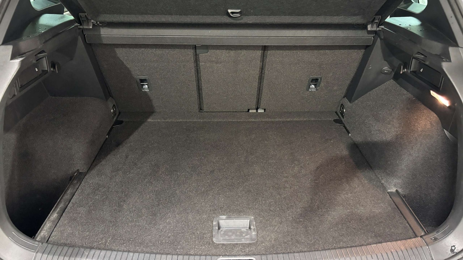 Used Volkswagen Tiguan 2020 for sale - 77270271: Photo 12