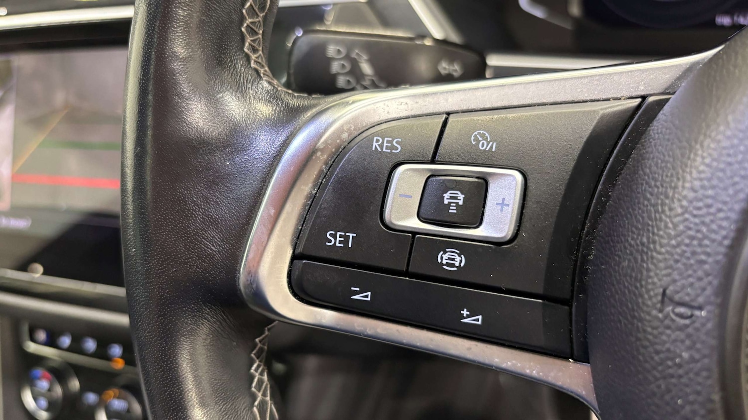 Used Volkswagen Tiguan 2020 for sale - 77270271: Photo 24