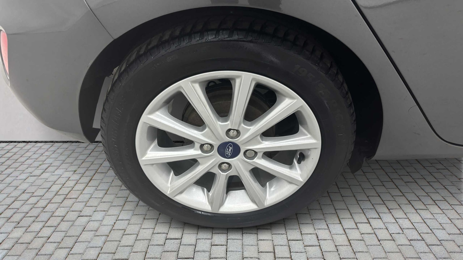 Used Ford Fiesta 2018 for sale - 76967895: Photo 11