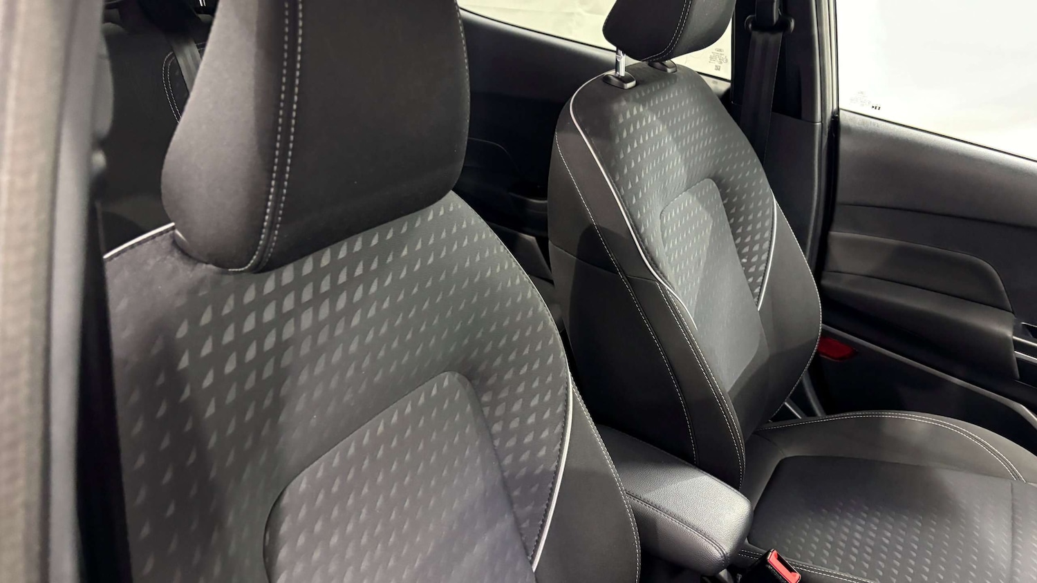 Used Ford Fiesta 2018 for sale - 76967895: Photo 14