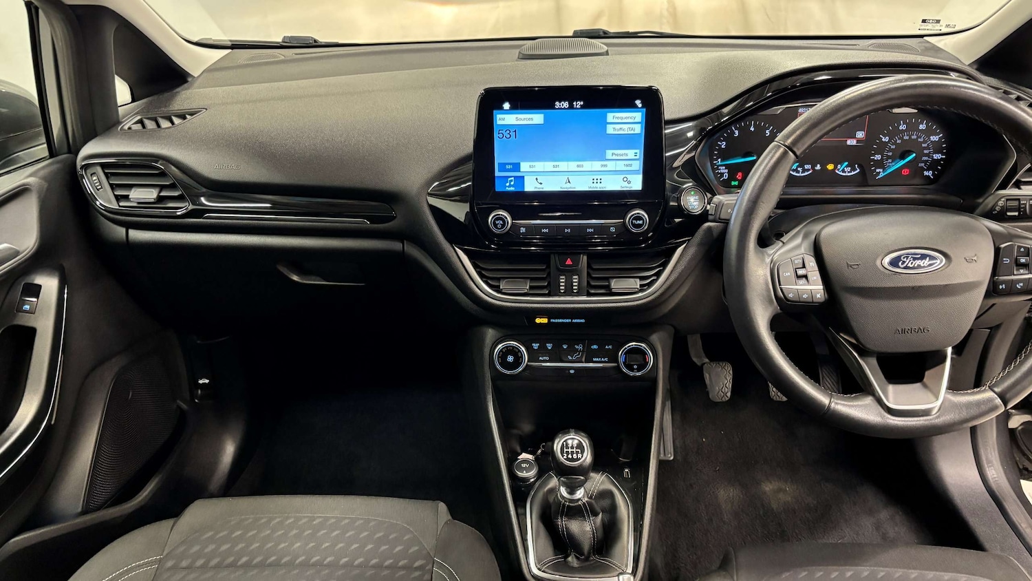 Used Ford Fiesta 2018 for sale - 76967895: Photo 16