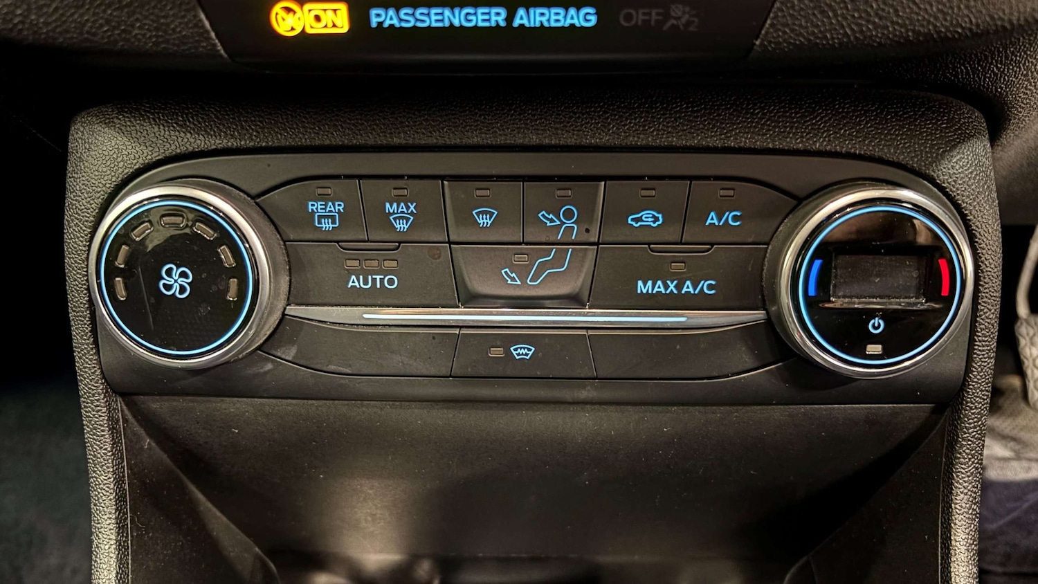 Used Ford Fiesta 2018 for sale - 76967895: Photo 27