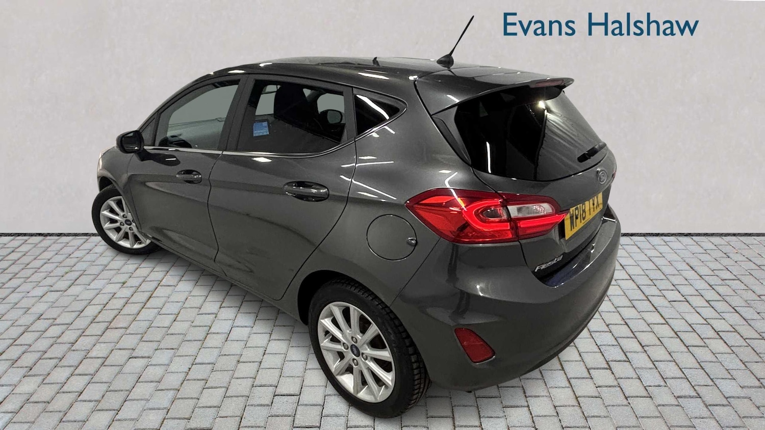 Used Ford Fiesta 2018 for sale - 76967895: Photo 3