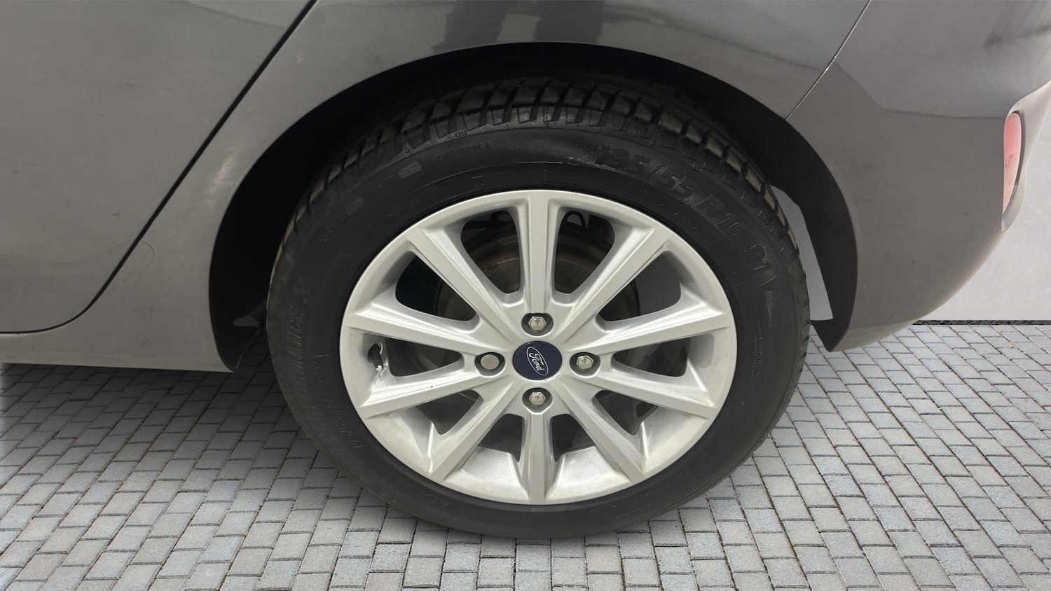 Used Ford Fiesta 2018 for sale - 76967895: Photo 8