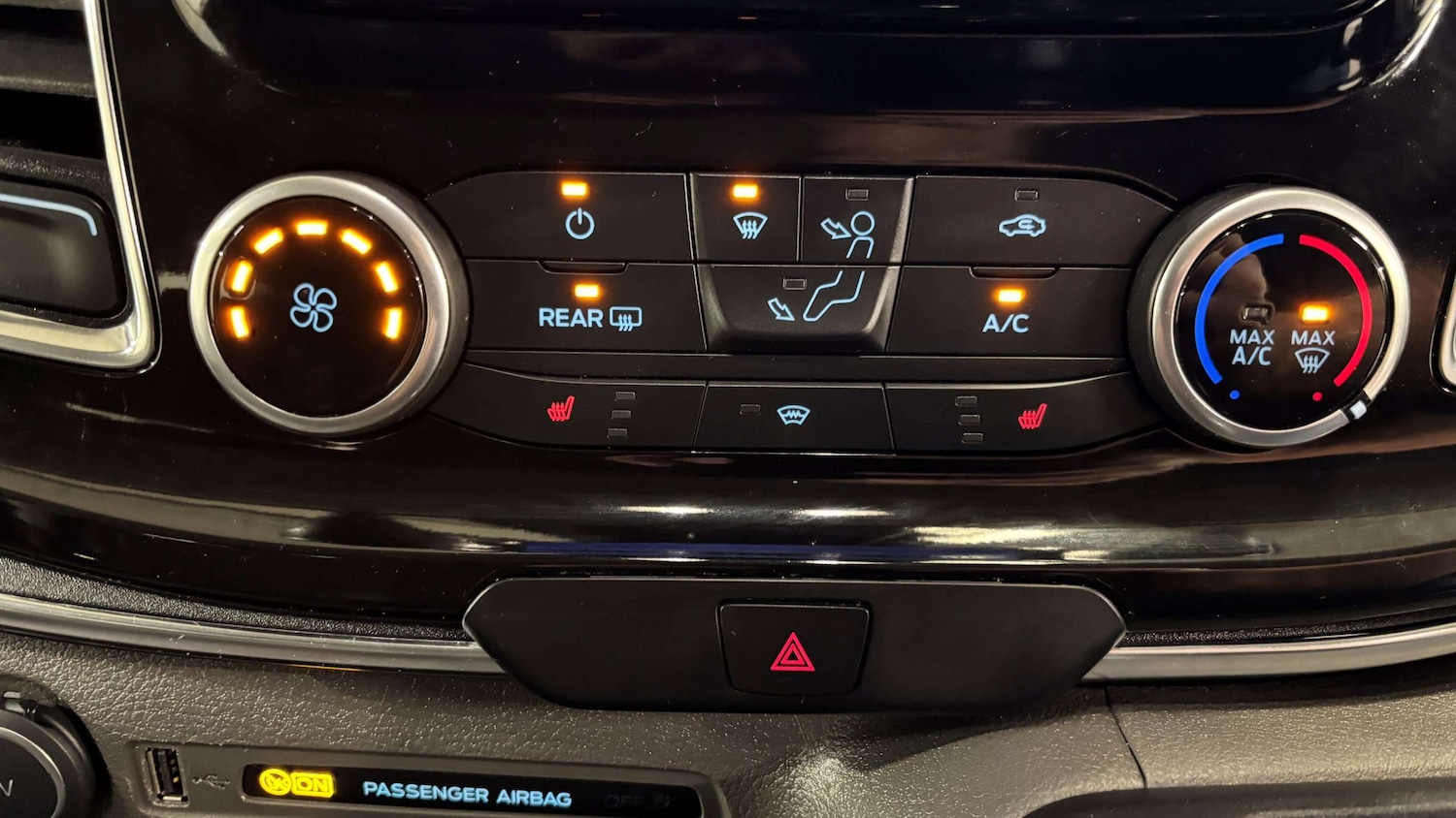 Used Ford Tourneo Custom 2021 for sale - 76218419: Photo 29