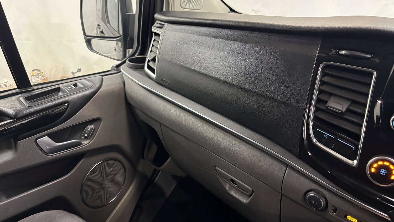 Used Ford Tourneo Custom 2021 for sale - 76218419: Photo 33