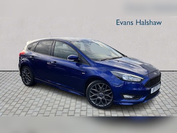 Used Ford Focus 2017 for sale - 77134964: Photo
