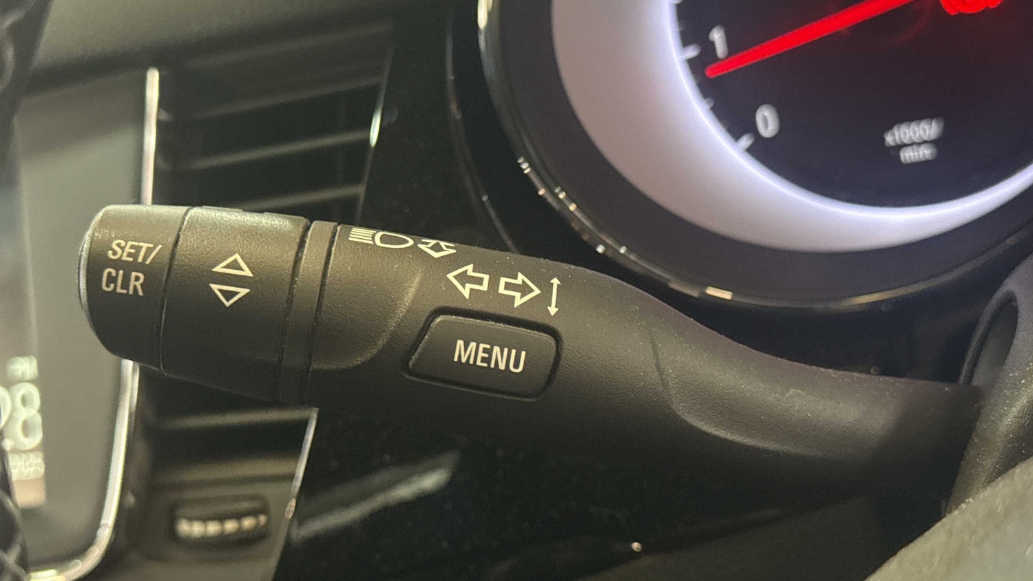 Used Vauxhall Astra 2017 for sale - 76636825: Photo 22