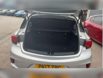 Used Vauxhall Astra 2017 for sale - 76636825: Photo