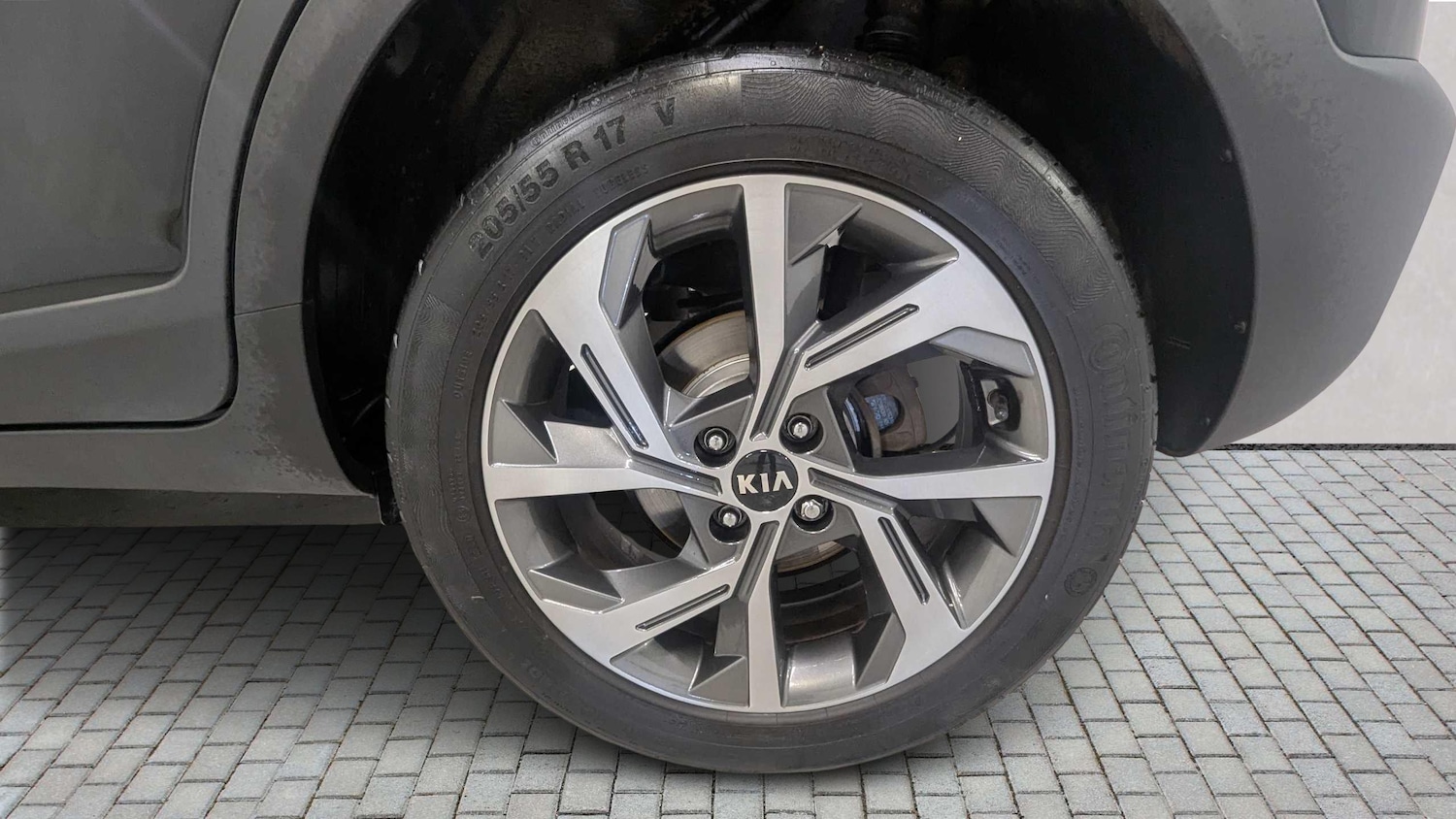 Used Kia Stonic 2021 for sale - 76351643: Photo 10