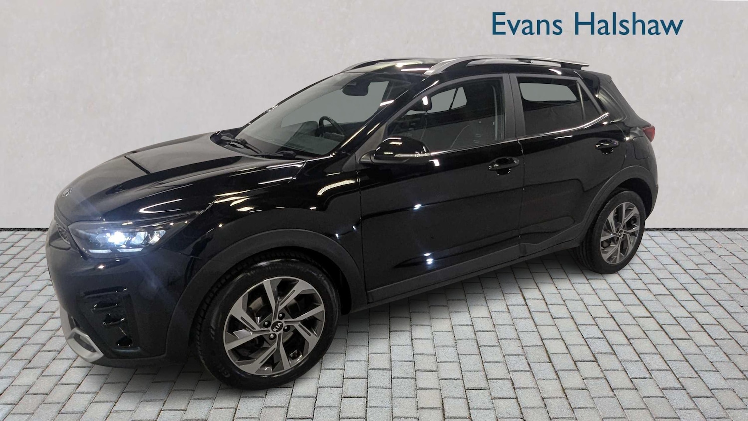 Used Kia Stonic 2021 for sale - 76351643: Photo 35