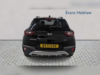 Used Kia Stonic 2021 for sale - 76351643: Photo