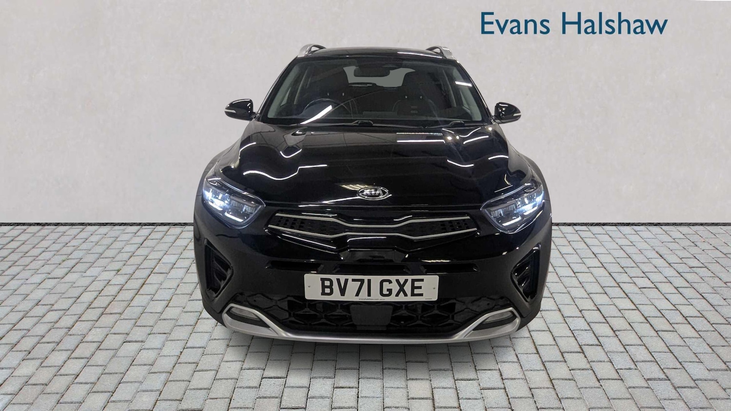 Used Kia Stonic 2021 for sale - 76351643: Photo 6