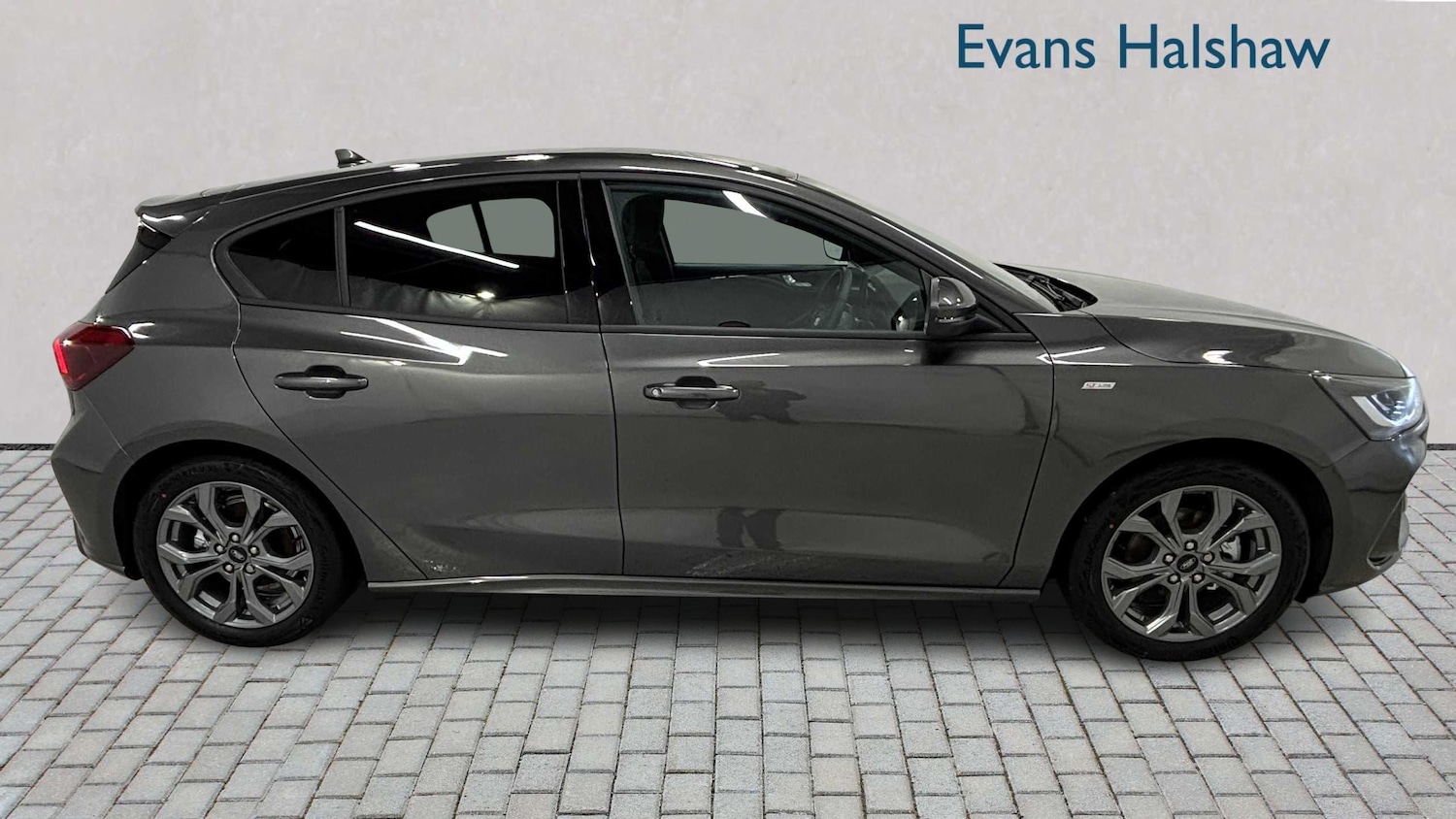 Used Ford Focus 2025 for sale - 77943358: Photo 4