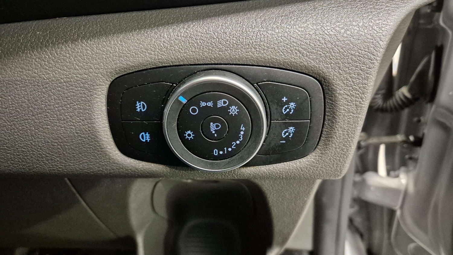 Used Ford Transit Custom 2023 for sale - 76192063: Photo 17