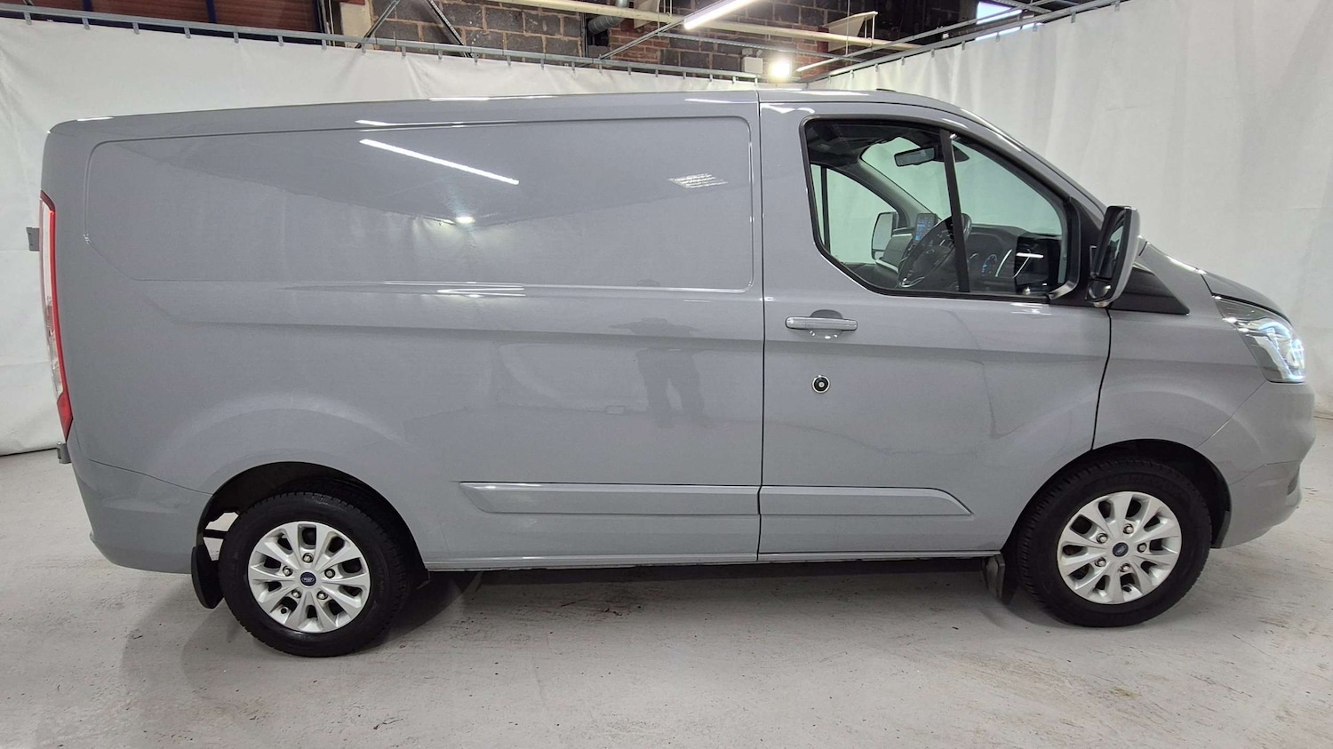 Used Ford Transit Custom 2023 for sale - 76192063: Photo 4