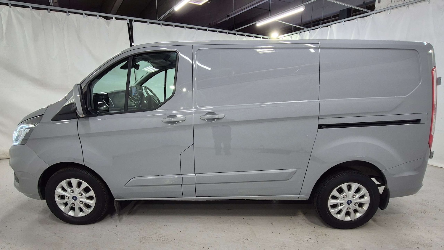 Used Ford Transit Custom 2023 for sale - 76192063: Photo 7