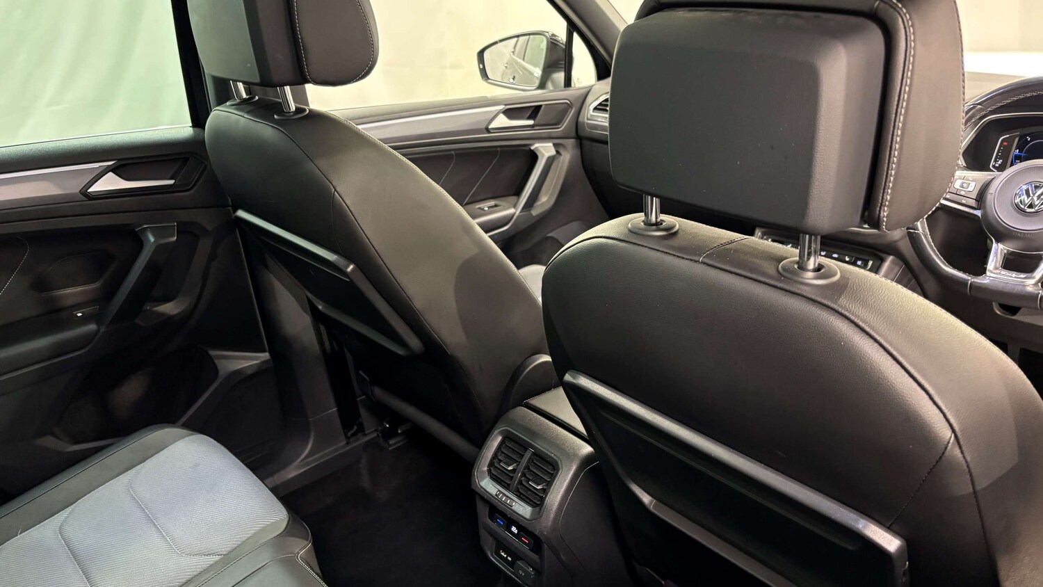 Used Volkswagen Tiguan 2020 for sale - 76475824: Photo 15