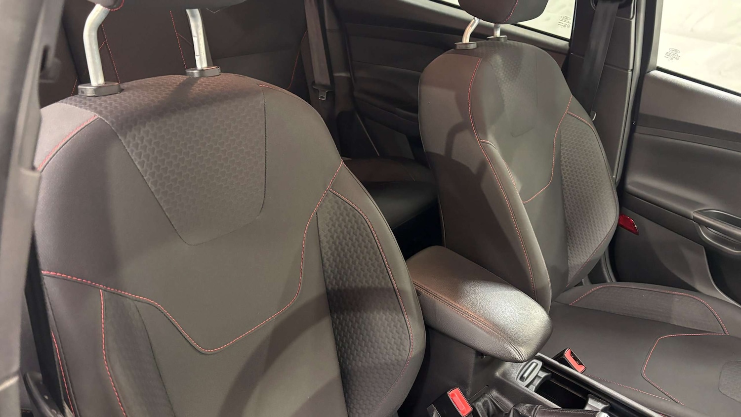 Used Ford Focus 2017 for sale - 77787176: Photo 13