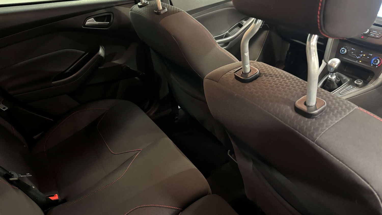 Used Ford Focus 2017 for sale - 77787176: Photo 15