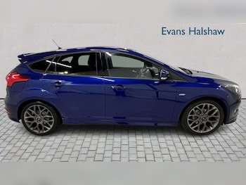 Used Ford Focus 2017 for sale - 77787176: Photo