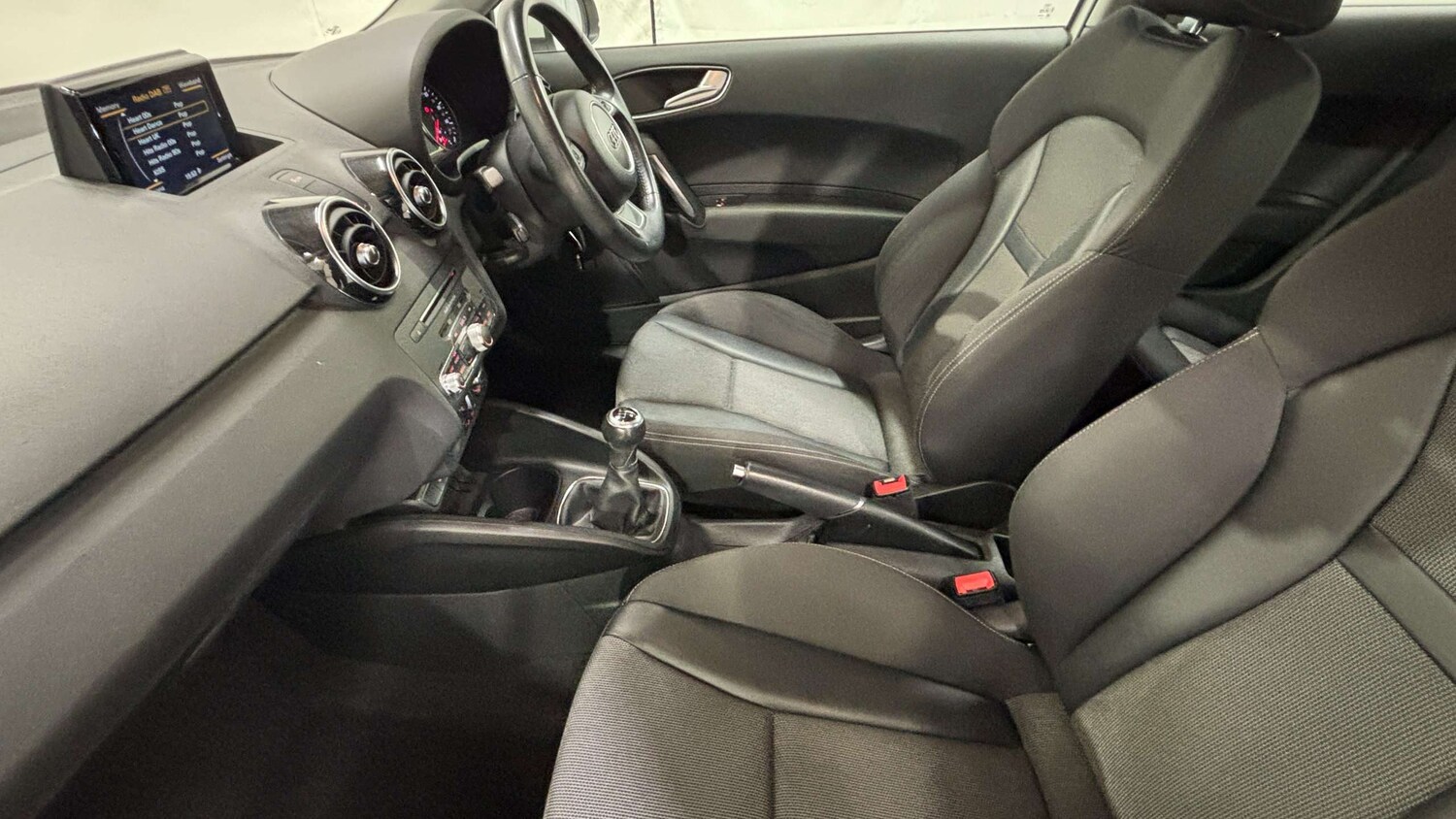 Used Audi A1 2018 for sale - 77540708: Photo 33