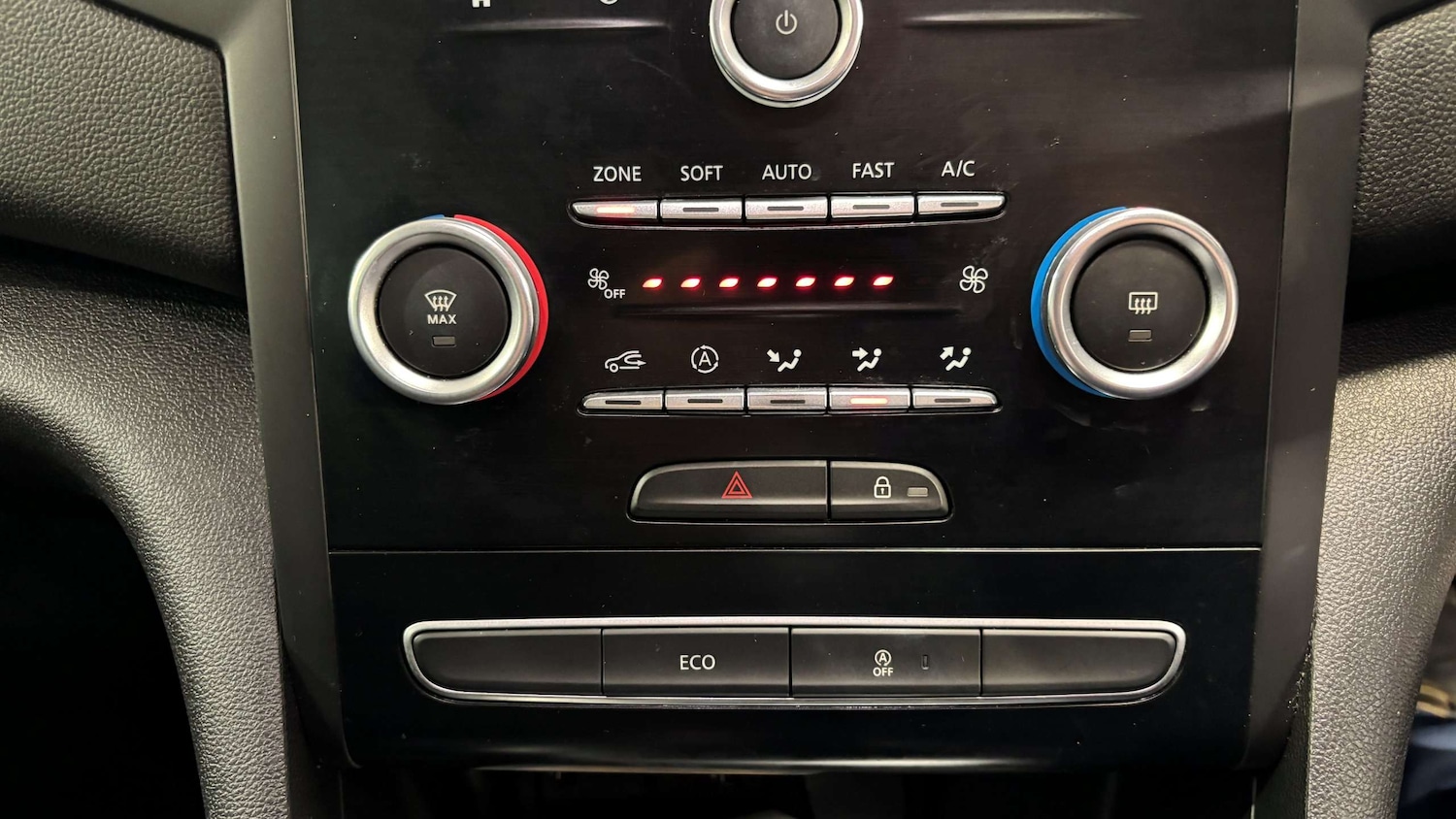 Used Renault Megane 2016 for sale - 77472578: Photo 26